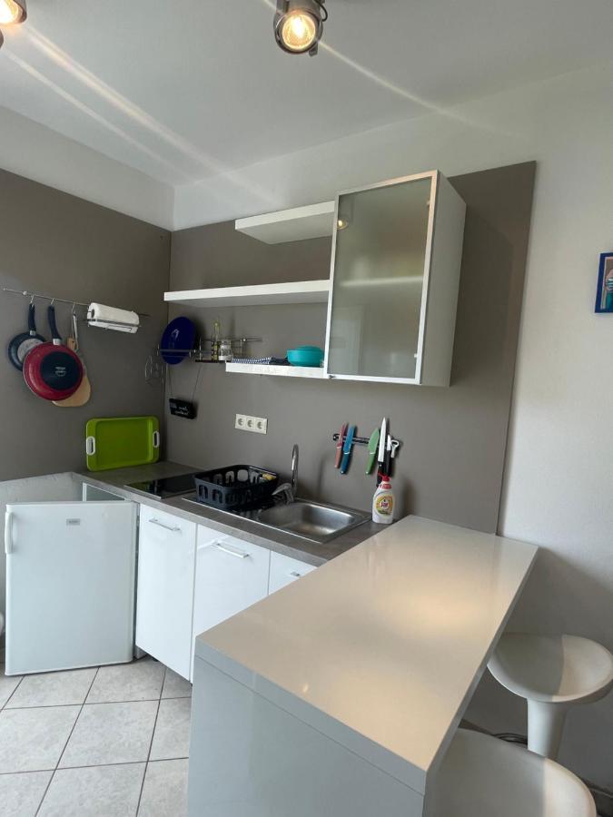 Sukosan Studio Apartman エクステリア 写真
